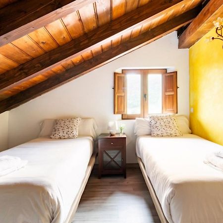 Casa De Pueblo Las Golondrinas De Luena San Miguel de Luena Екстер'єр фото