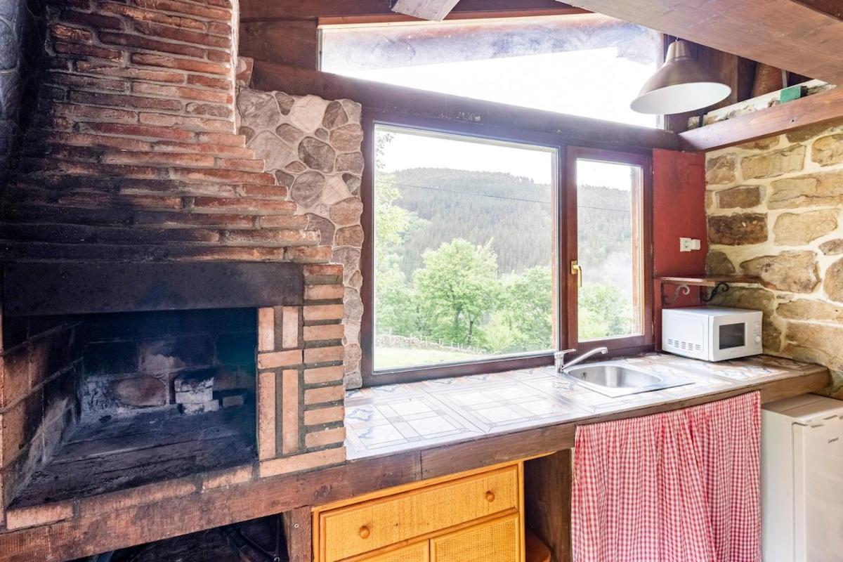 Casa De Pueblo Las Golondrinas De Luena San Miguel de Luena Екстер'єр фото